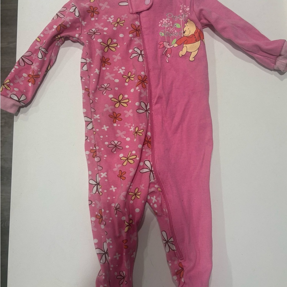 Infant Pink Winnie the Pooh and Piglet “Pretty as a flower” Onesie PJs size 3-6m